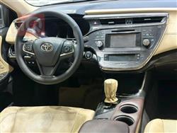 تويوتا أفالون